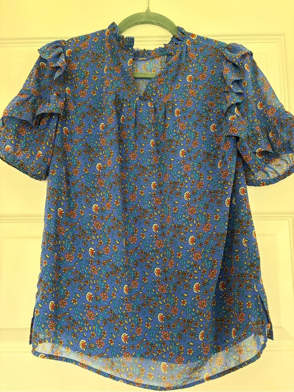 Loft Bright Blue Floral Ruffle Short-Sleeve Feminine Blouse XS